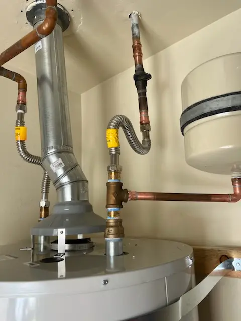 Water heater installation and plumbing repair in Bellevue Heights